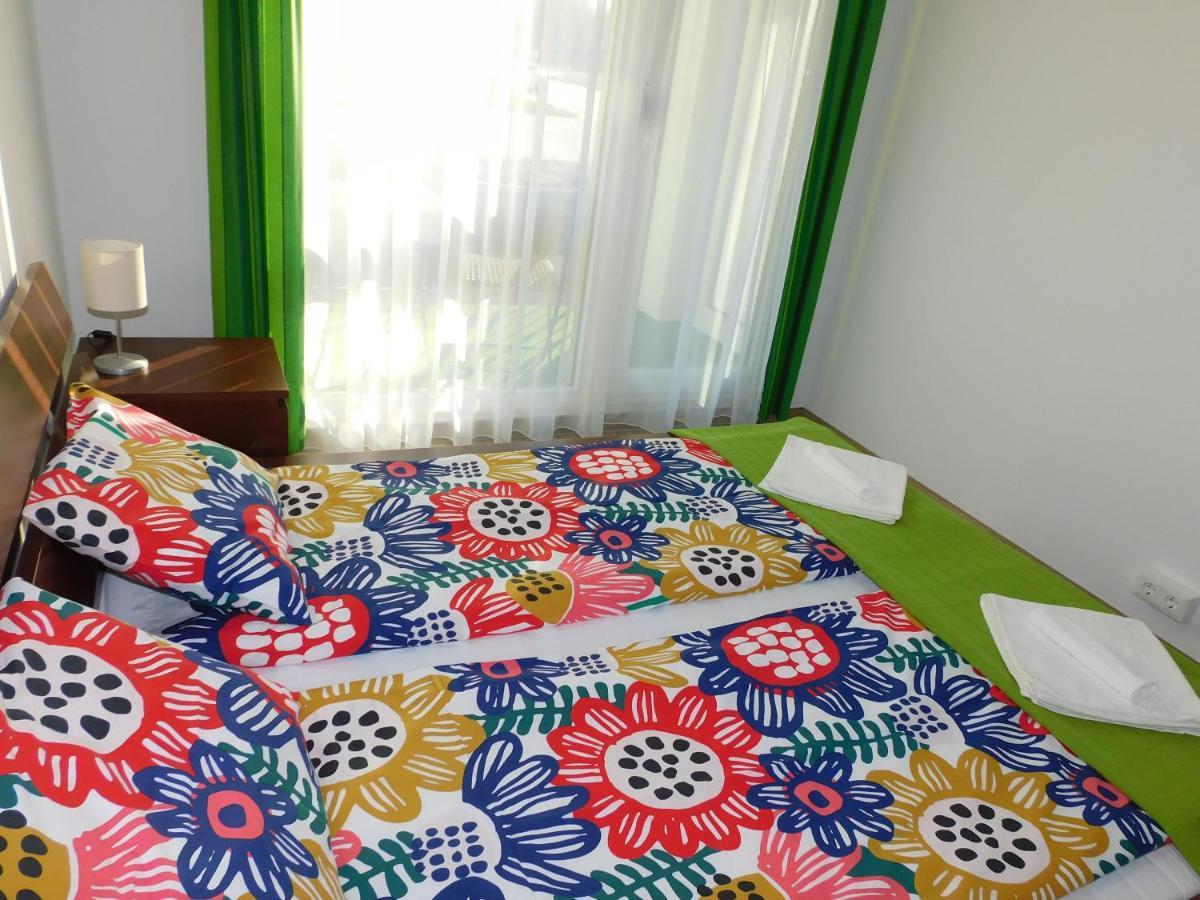 Katamaran Apartamento Siófok Exterior foto