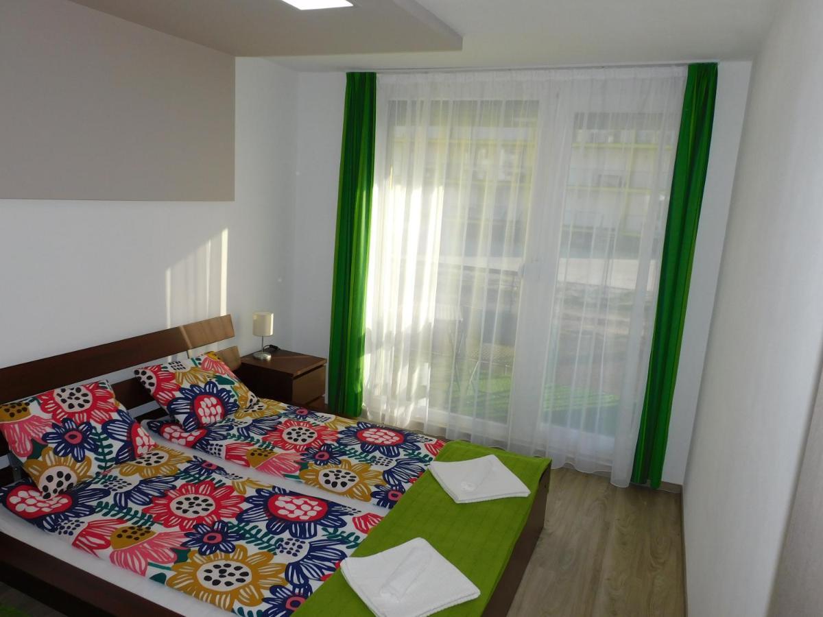 Katamaran Apartamento Siófok Exterior foto