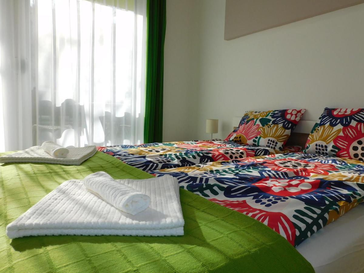 Katamaran Apartamento Siófok Exterior foto