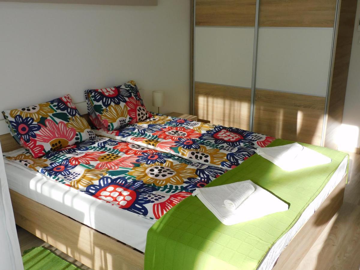 Katamaran Apartamento Siófok Exterior foto