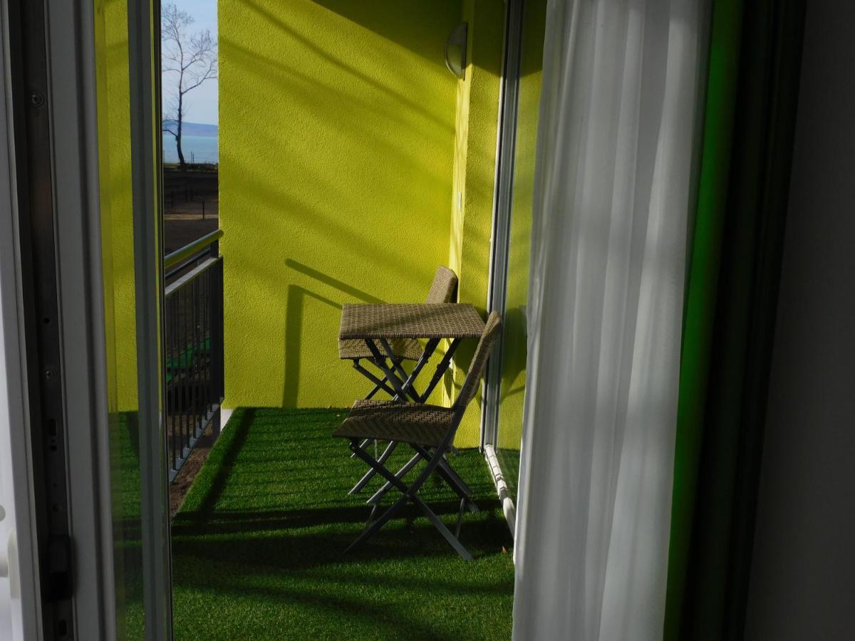 Katamaran Apartamento Siófok Exterior foto